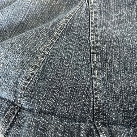 Denim skirt Sz 14 blue dark wash stretch flared zip W Work to Weekend tabs. - Picture 11 of 13